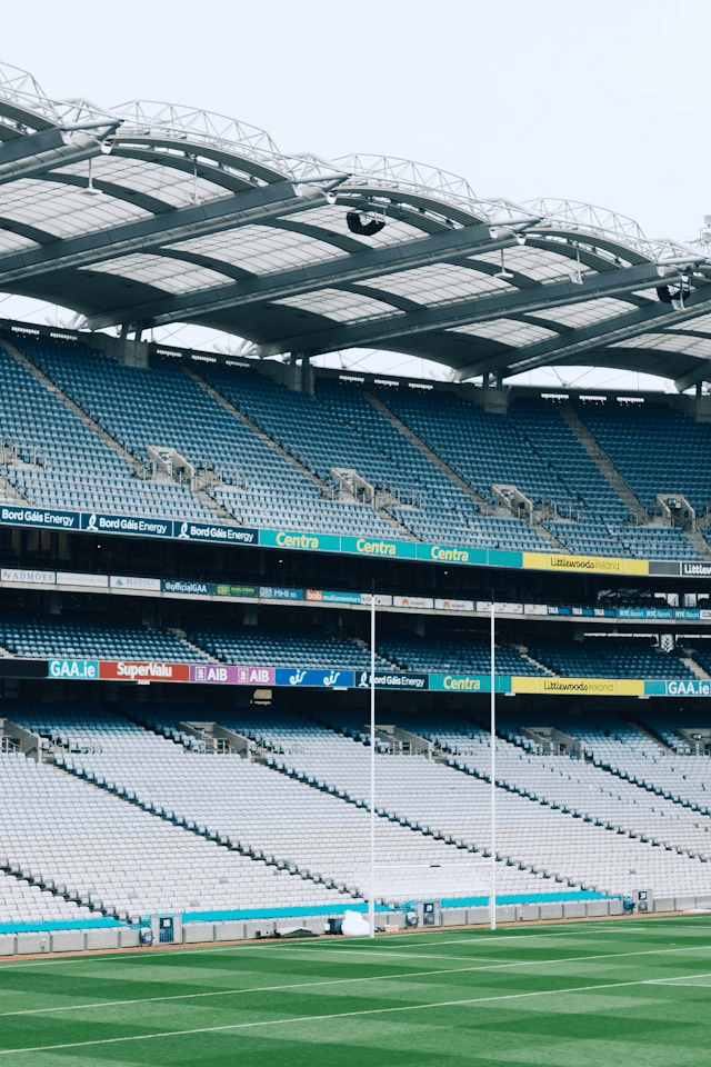 Sports & Entertainment